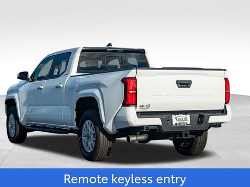 New 2025 Toyota Tacoma SR5 image 5