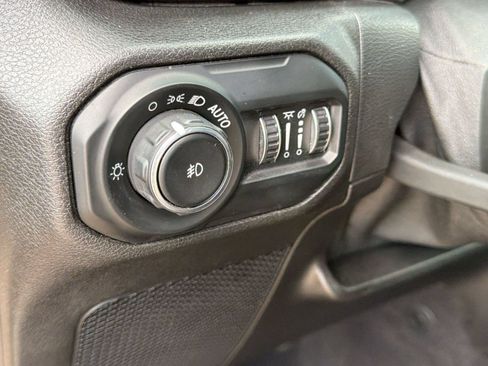 Used 2021 Jeep Wrangler Unlimited Sport AWD/4WD image 19
