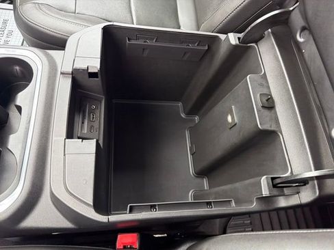 Used 2020 Chevrolet Silverado 1500 LTZ w/ LTZ Premium Package image 21