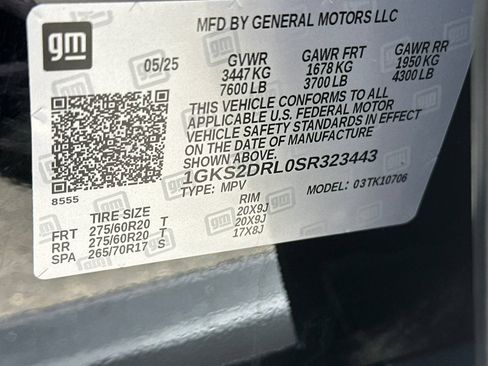 Used 2025 GMC Yukon Denali AWD/4WD image 27
