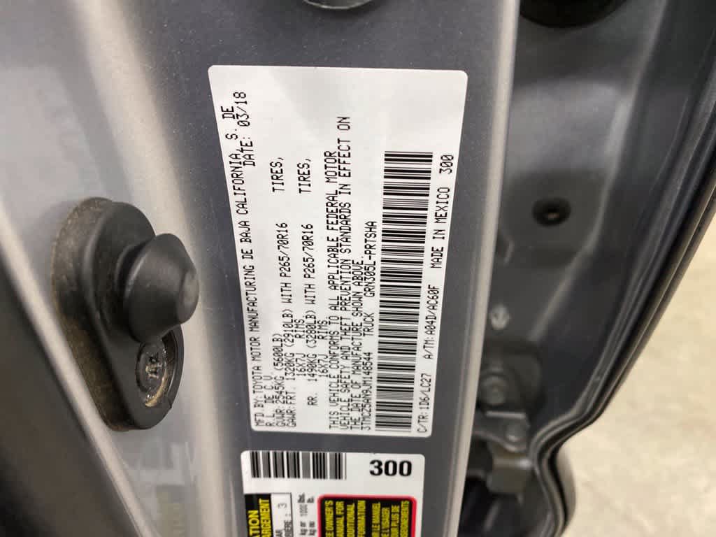 Used 2018 Toyota Tacoma TRD Off-Road AWD/4WD image 30
