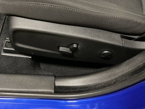 Used 2022 Dodge Charger SXT w/ Blacktop Package image 14