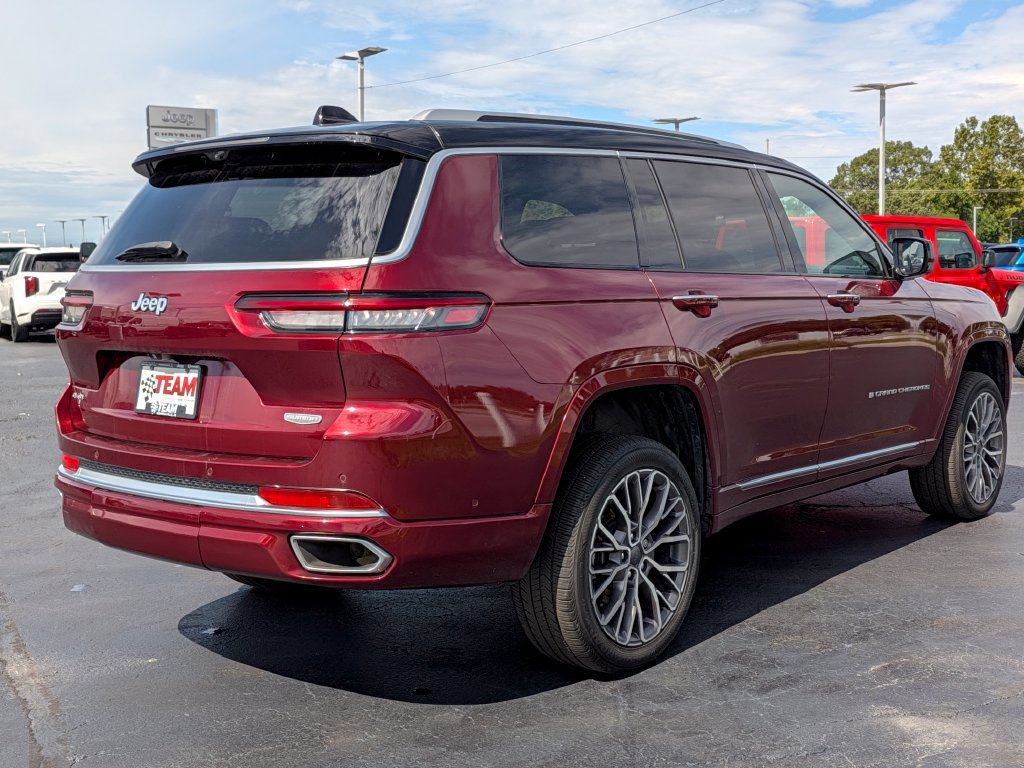Certified 2023 Jeep Grand Cherokee L Summit AWD/4WD image 7