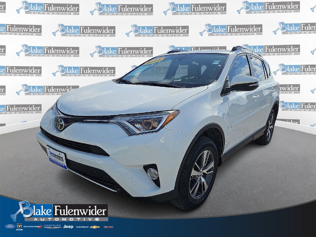 Used 2017 Toyota RAV4 XLE FWD image 1