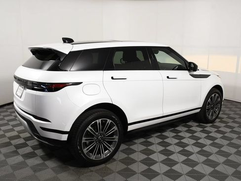 Certified 2026 Land Rover Range Rover Evoque Dynamic SE AWD/4WD image 7