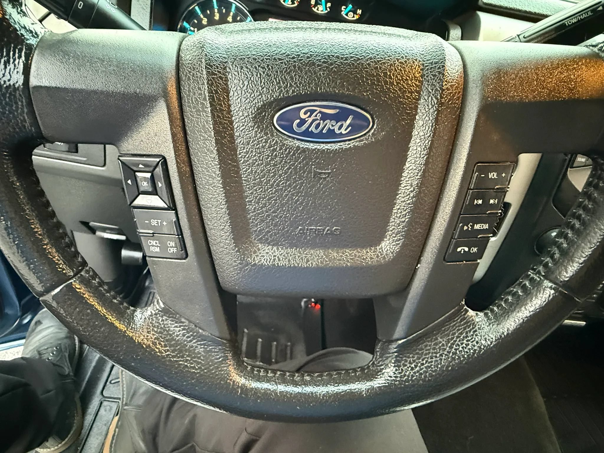 Used 2013 Ford F150 XLT w/ XLT Chrome Pkg AWD/4WD image 9