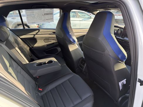 New 2026 Volkswagen Golf image 27