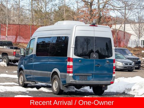 Used 2017 Mercedes-Benz Sprinter 2500 image 6