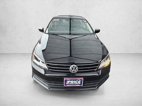 Used 2016 Volkswagen Jetta SE FWD image 6