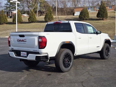 New 2026 GMC Canyon Elevation w/ Convenience Package image 3