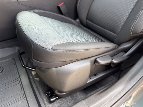 New 2026 Chevrolet Trax LT FWD image 11