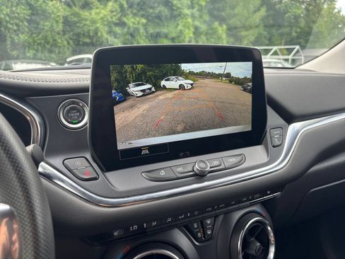 Used 2026 Chevrolet Blazer LT FWD image 16