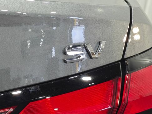 Used 2024 Nissan Versa SV FWD image 36