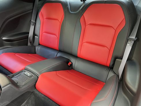 Used 2017 Chevrolet Camaro SS RWD image 17