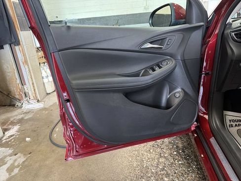 Certified 2023 Buick Encore GX Select w/ Experience Buick Package FWD image 13