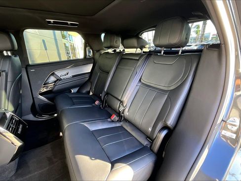 Used 2025 Land Rover Range Rover Sport Dynamic SE image 26