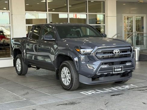 New 2025 Toyota Tacoma SR5 image 6