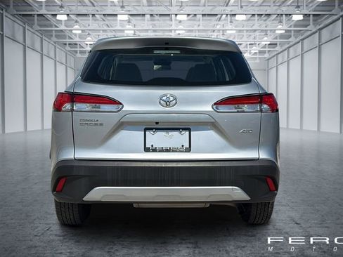Used 2023 Toyota Corolla Cross L AWD/4WD image 4
