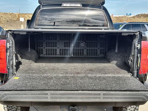 Used 2019 Toyota Tundra SR5 w/ TRD Off Road Package AWD/4WD image 22