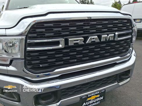 Used 2024 RAM 3500 Big Horn AWD/4WD image 26