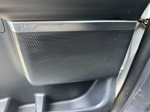 Used 2025 Ford Expedition Platinum AWD/4WD image 16