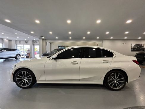 Used 2020 BMW 330i Sedan w/ Convenience Package RWD image 4