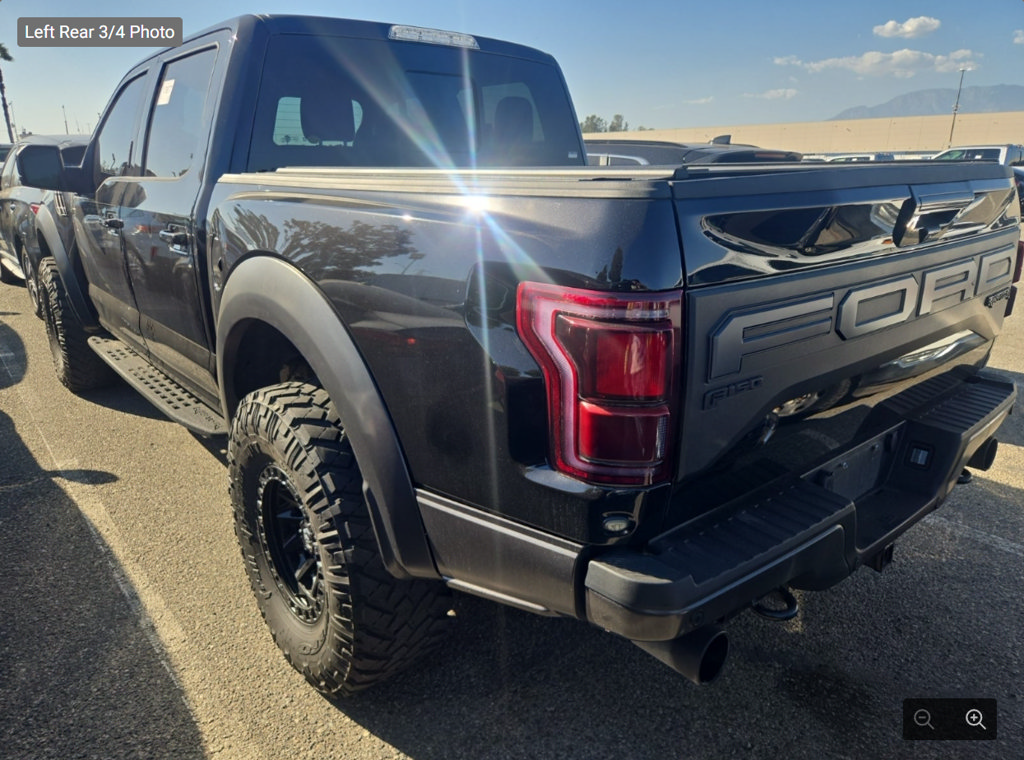 Used 2020 Ford F150 Raptor w/ Equipment Group 802A Luxury AWD/4WD image 3