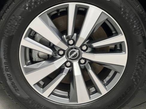 Used 2025 Nissan Pathfinder SL image 71