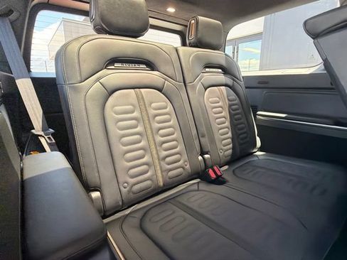 Used 2023 Rivian R1S Adventure AWD/4WD image 18