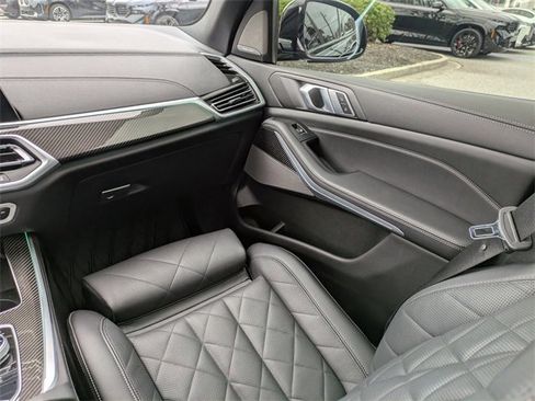 Used 2023 BMW X5 M50i w/ Executive Package image 19