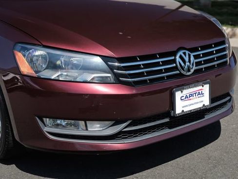 Used 2013 Volkswagen Passat 2.5 SEL Premium FWD image 8