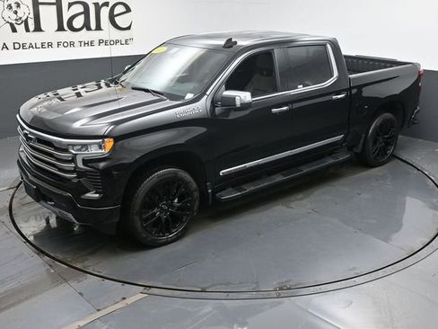 Used 2022 Chevrolet Silverado 1500 High Country w/ High Country Premium Package image 43