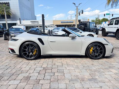 Used 2022 Porsche 911 Turbo S image 10