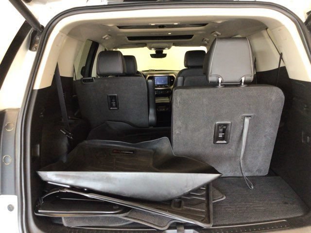 Used 2020 GMC Acadia Denali w/ Trailering Package AWD/4WD image 29