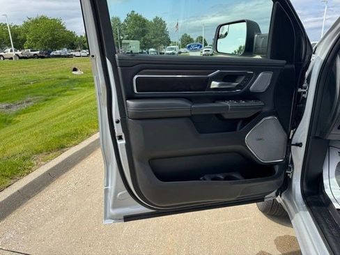 New 2026 RAM 1500 Laramie AWD/4WD image 8