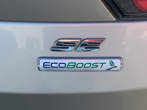 Used 2017 Ford Escape SE image 23