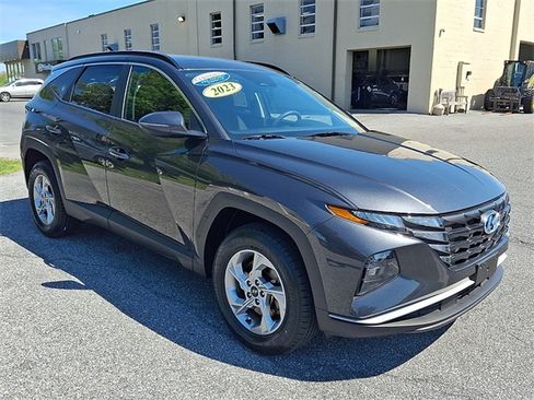 Certified 2023 Hyundai Tucson SEL AWD/4WD image 3