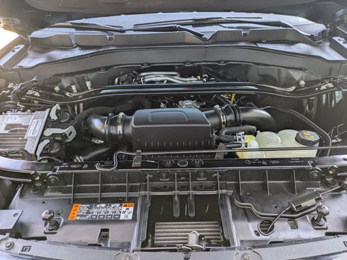 Used 2024 Ford Explorer ST w/ Equipment Group 401A image 34