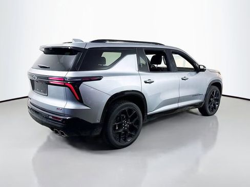 New 2026 Chevrolet Traverse RS image 5