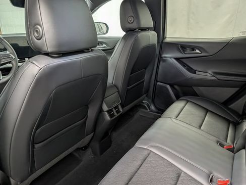 New 2027 Chevrolet Equinox LT w/ Convenience Package II AWD/4WD image 13