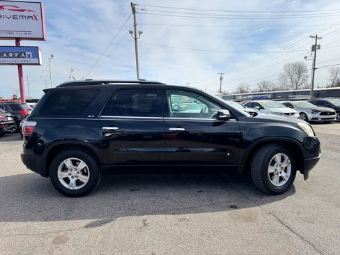 Used 2009 GMC Acadia SLT image 2