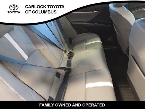 Used 2026 Toyota Camry SE FWD image 17