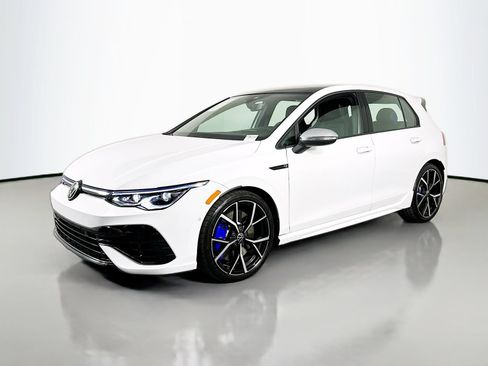 Used 2024 Volkswagen Golf R AWD/4WD image 3