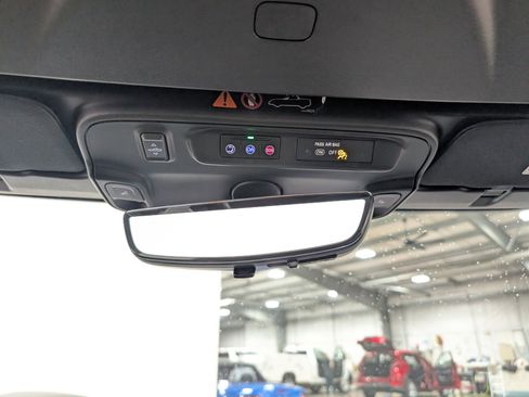 Used 2022 Chevrolet Camaro ZL1 image 29