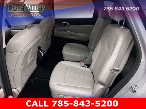 Used 2023 Kia Sorento SX image 12