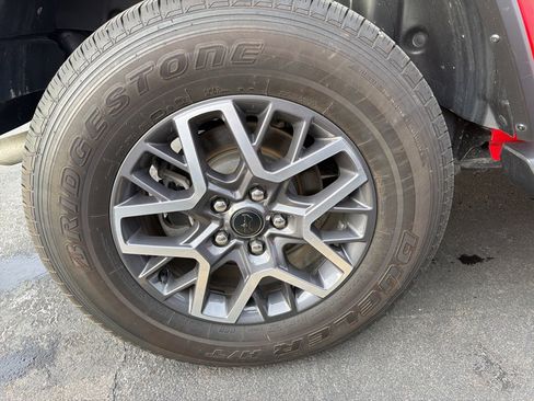 Used 2024 Jeep Wrangler Sahara image 5