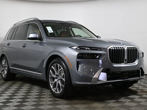 New 2026 BMW X7 xDrive40i AWD/4WD image 9
