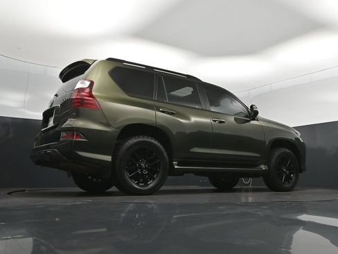 Used 2022 Lexus GX 460 w/ Black Line Special Edition AWD/4WD image 42