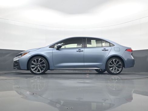 Used 2021 Toyota Corolla SE FWD image 28