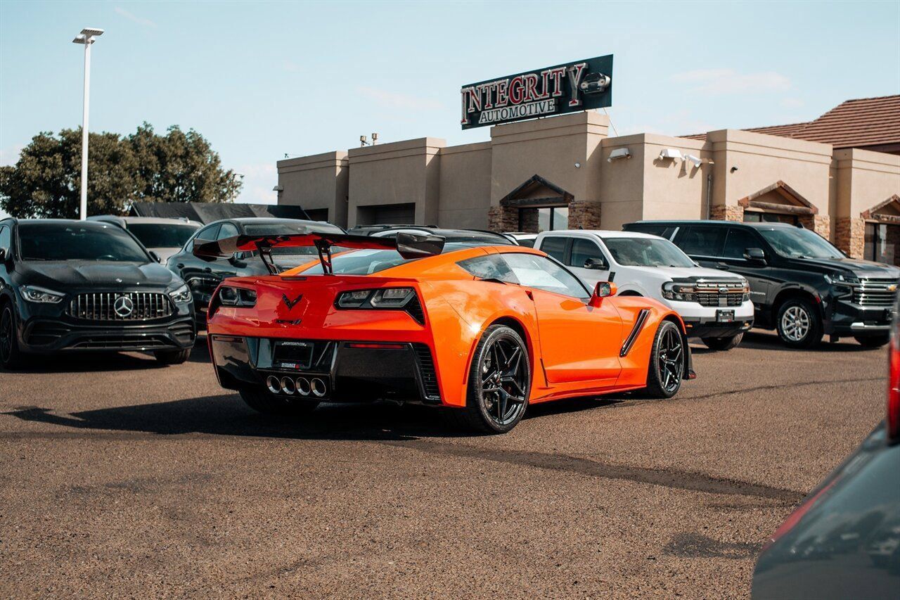 Used 2019 Chevrolet Corvette ZR1 RWD image 7